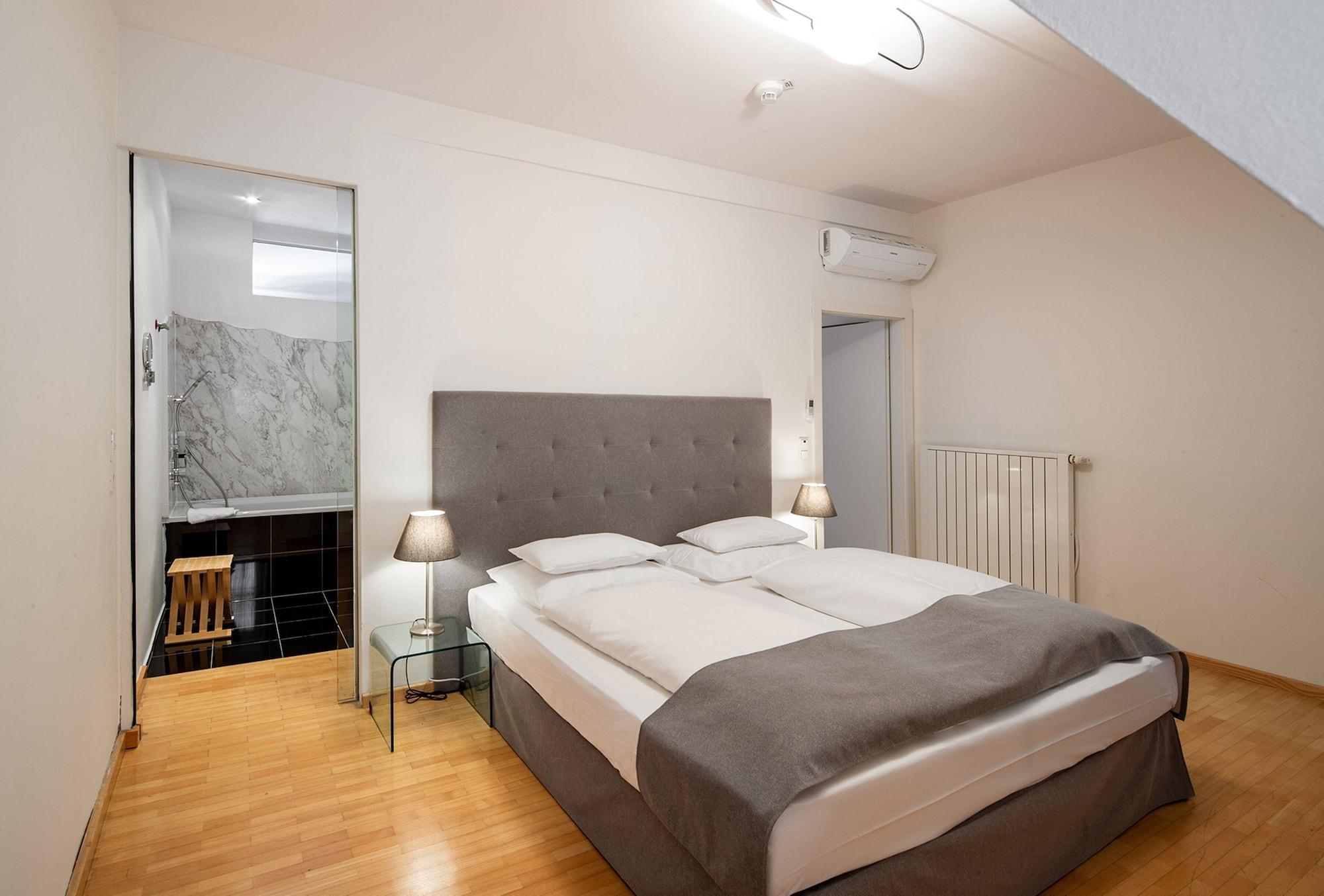 Boutique Hotel Dom - Rooms & Suites 그라츠 외부 사진