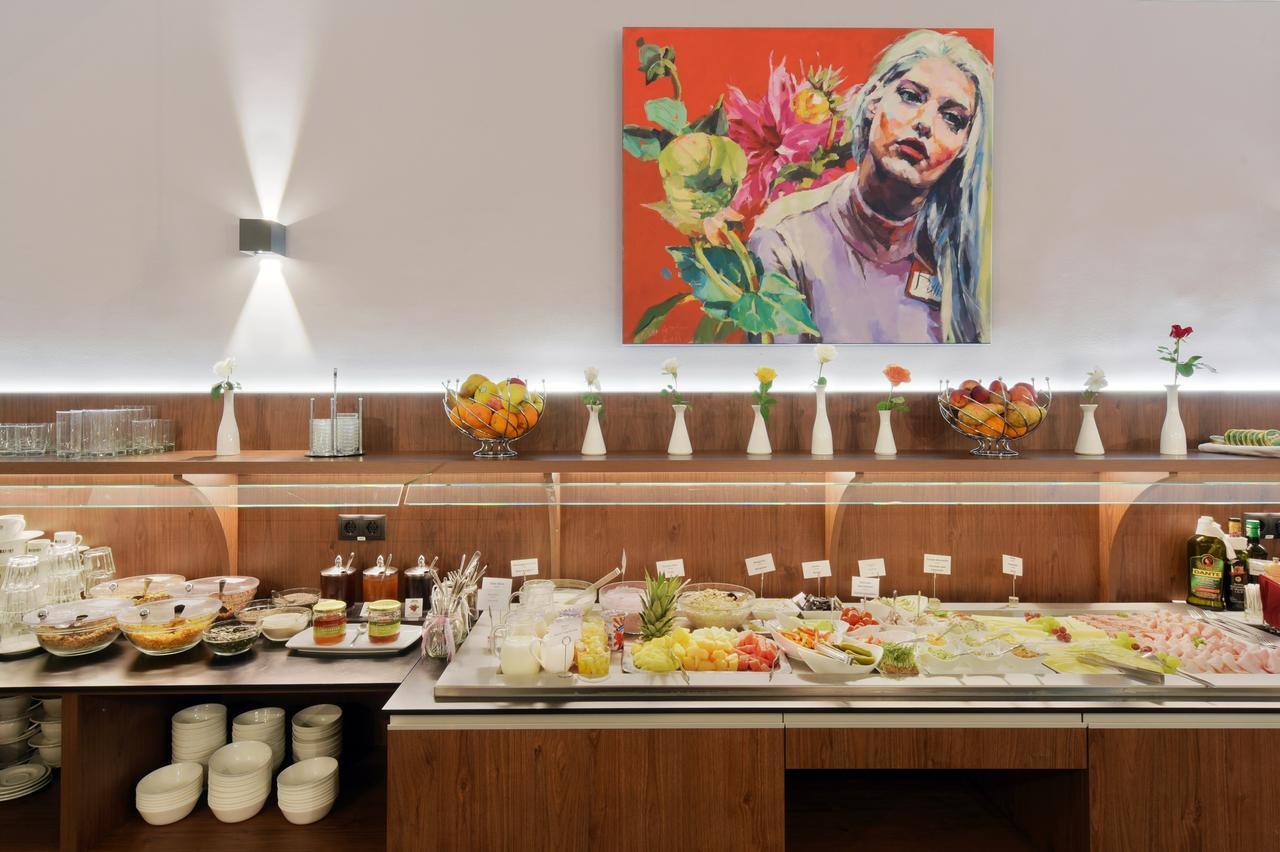 Boutique Hotel Dom - Rooms & Suites 그라츠 외부 사진